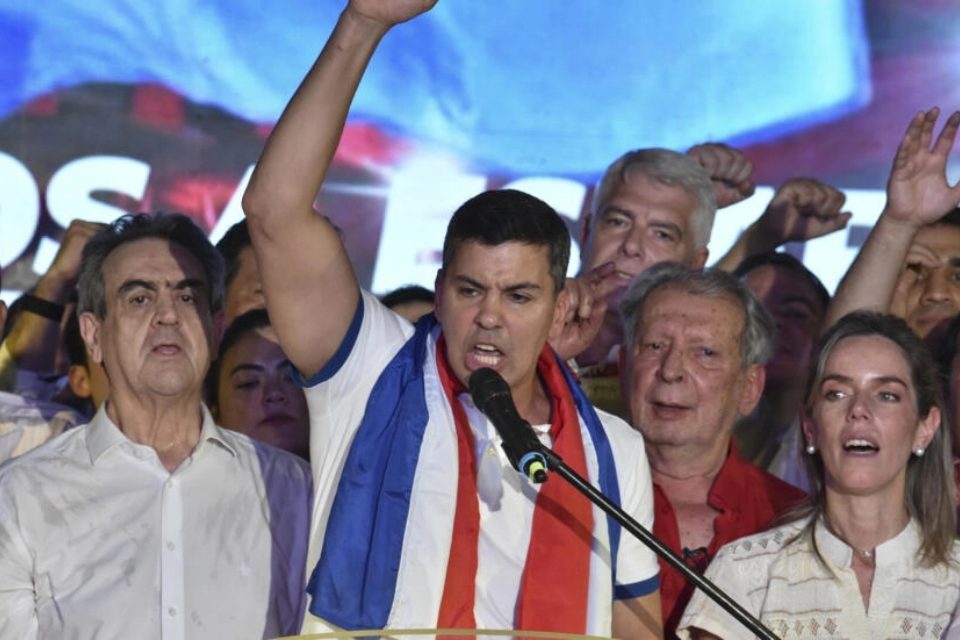 Santiago Peña Paraguay