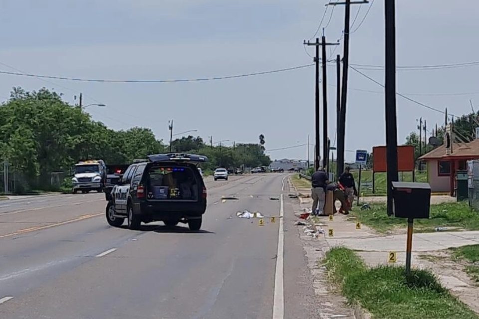 Texas escena migrantes atropellados 07.05.2023