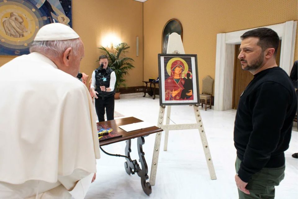 Volodimir Zelenski Papa Francisco reunión 13 mayo 2023