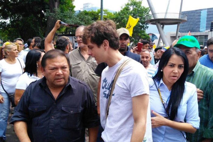 Andres Velasquez y Delsa Solórzano primarias