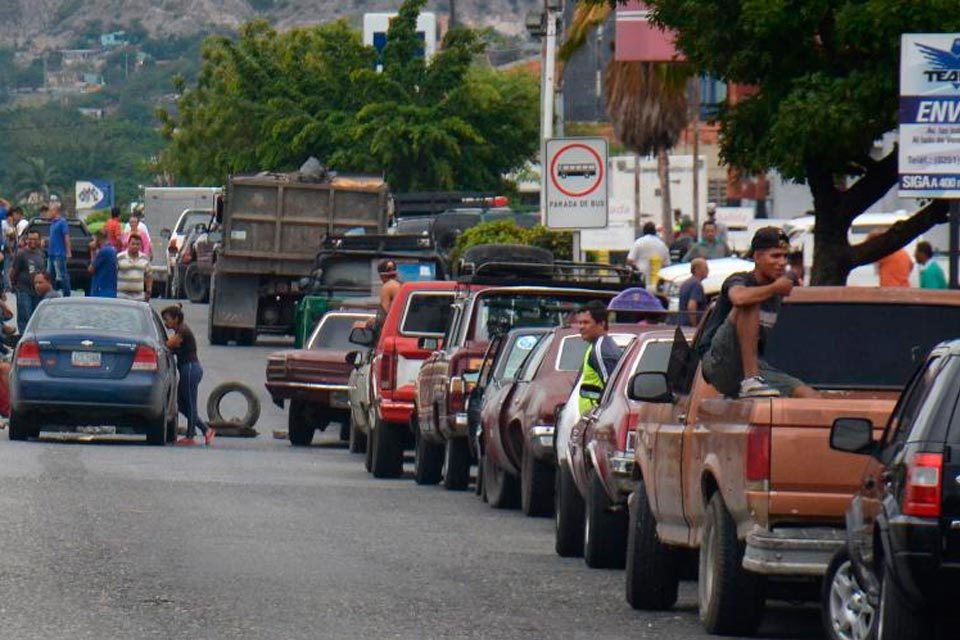 escasez de gasolina en Lara