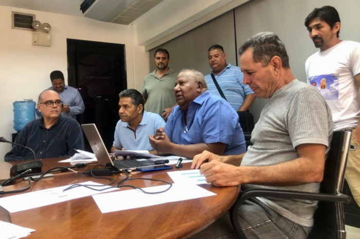 trabajadores UCV