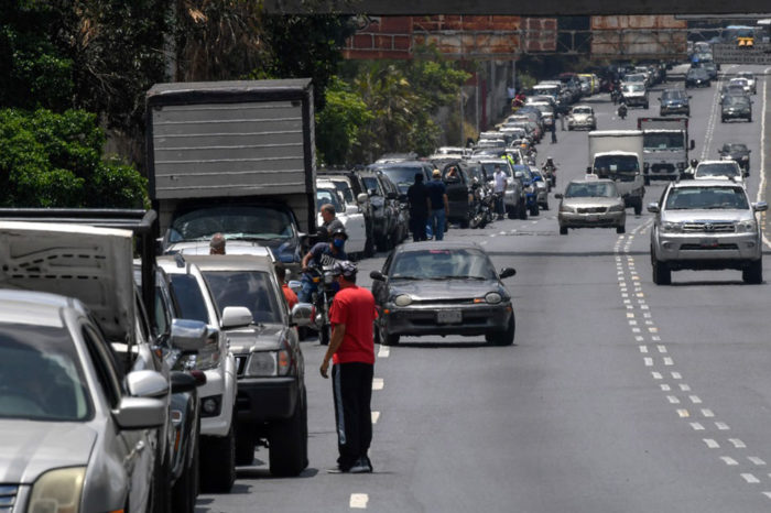 Escasez de gasolina y DDHH
