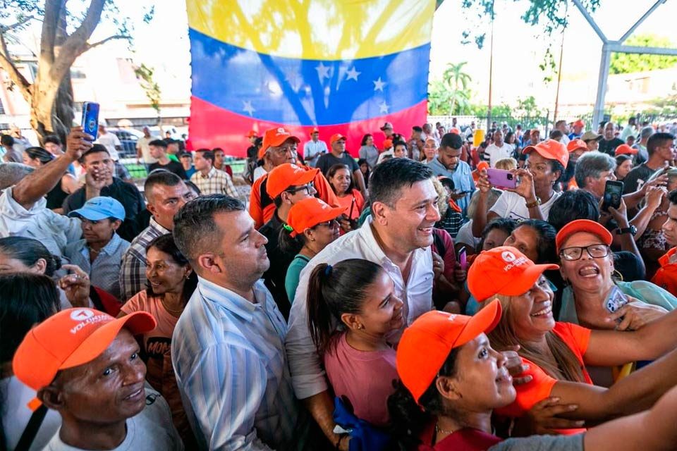Freddy Superlano en Carabobo
