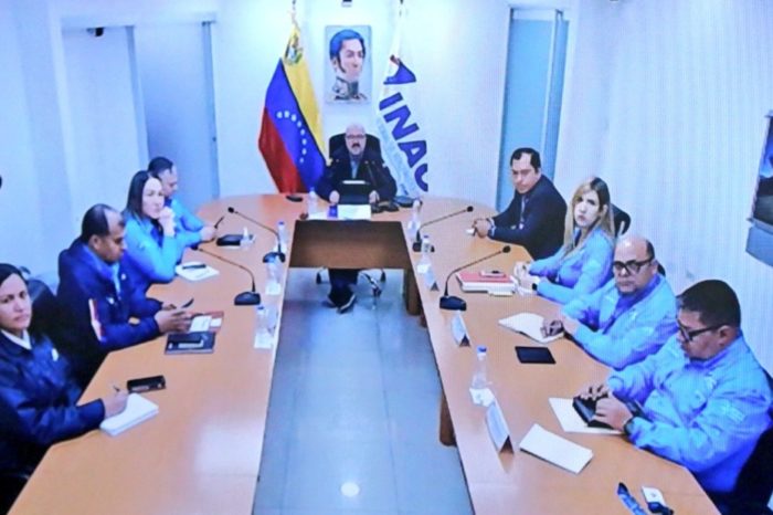 Inac Juan Teixeira Bolivia Boliviana de Aviación