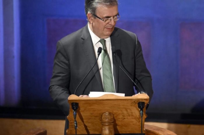 Marcelo Ebrad México