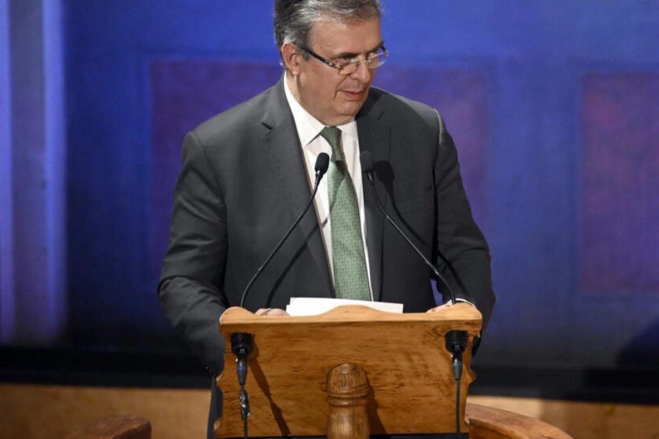 Marcelo Ebrad México