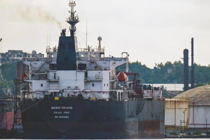 Tanquero mexicano Bicentenario combustible Cuba