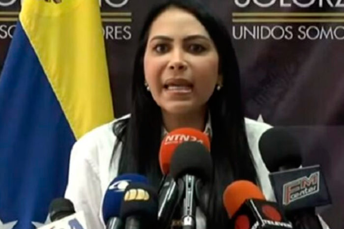 Delsa Solórzano