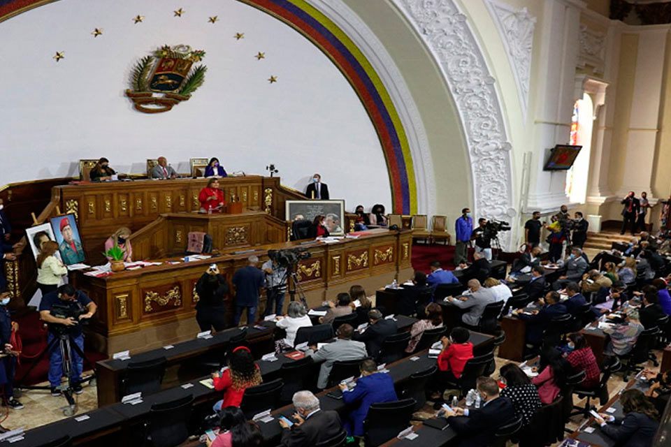 Diputados y diputadas el deporte espera por ustedes