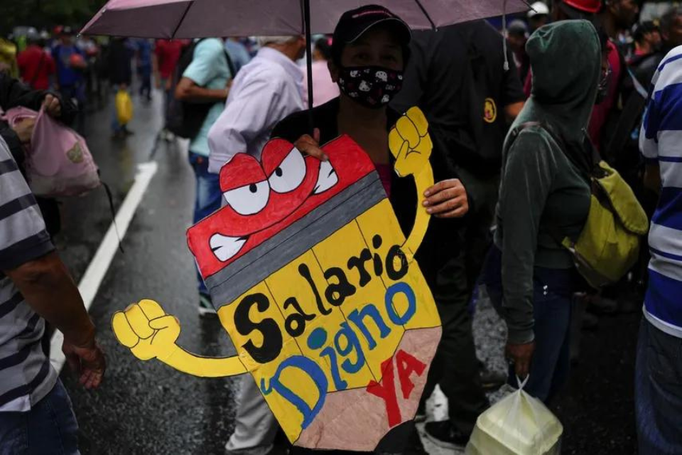 Federación de maestros - salarios dignos Mauro Zambrano - aumento salarial