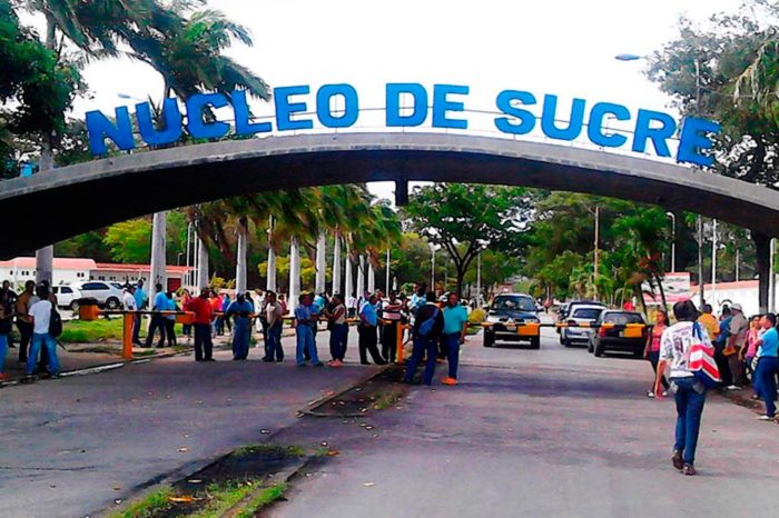 Sigue sin crecer la hierba por donde pasó el caballo de Atila /UDO-Sucre