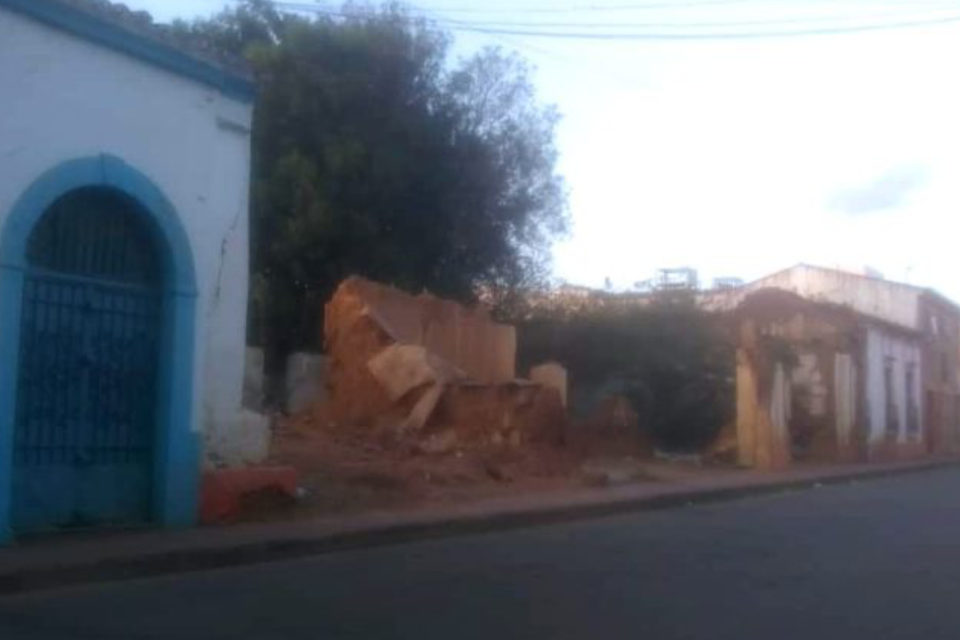 coro -