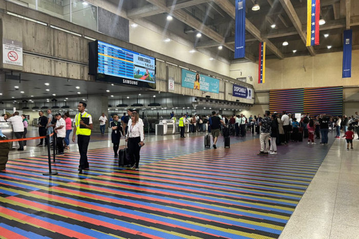 tráfico de pasajeros tráfico aéreo aeropuerto turimos - Venezuela