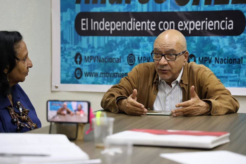 Andrés Caleca Frente Amplio de Mujeres