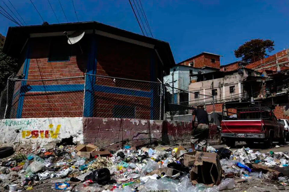 Barrio Adentro
