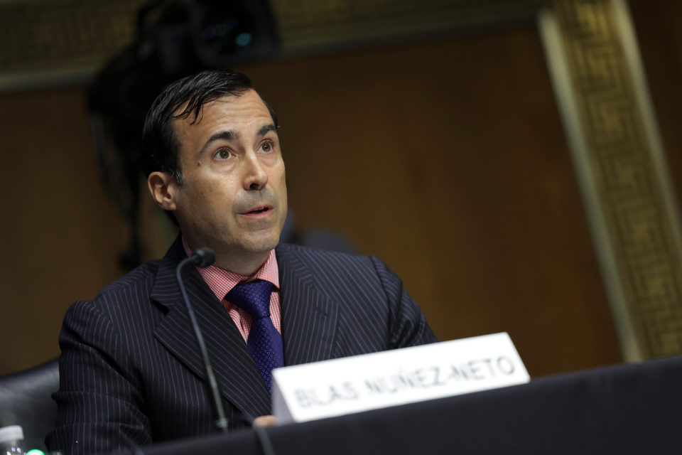Blas Nuñez-Neto, - eeuu