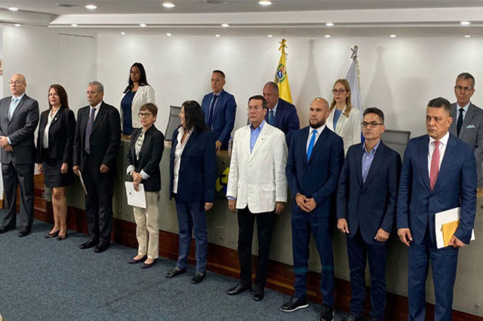 La impostura del poder