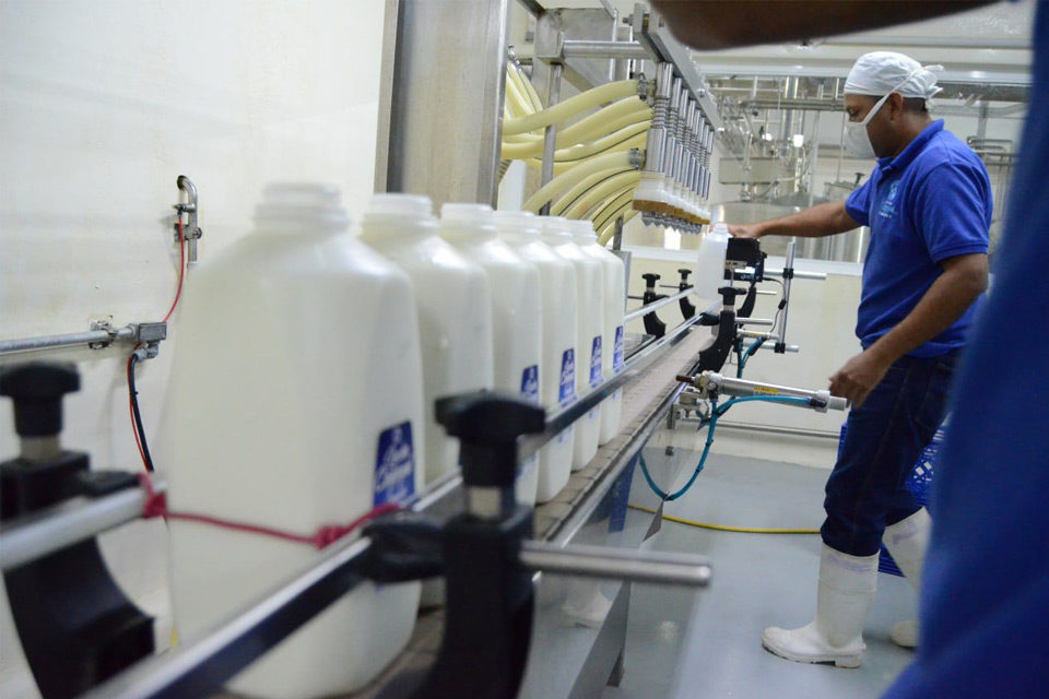 Industriales registran 7,6% de caída interanual de producción