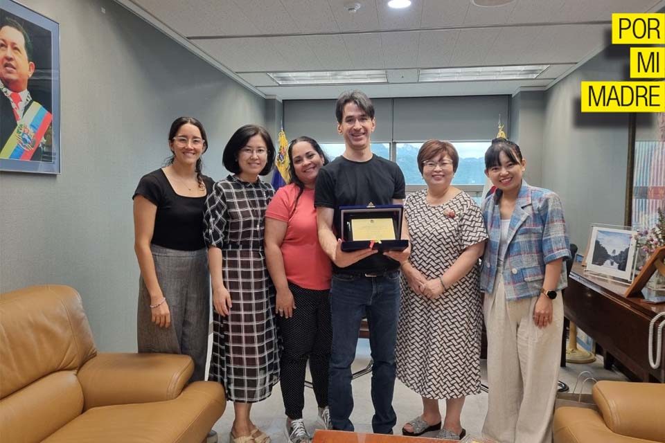 Por mi Madre Gil Pinto
