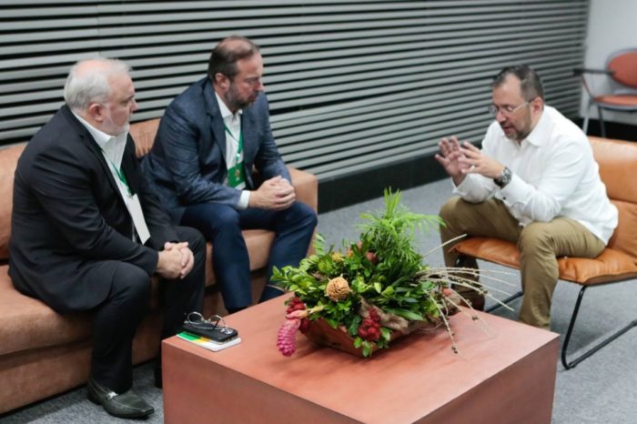 Yvan Gil Jean Paul Prates Petrobras gas