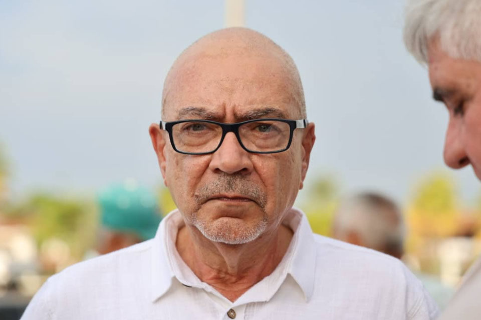 Andrés Caleca candidato