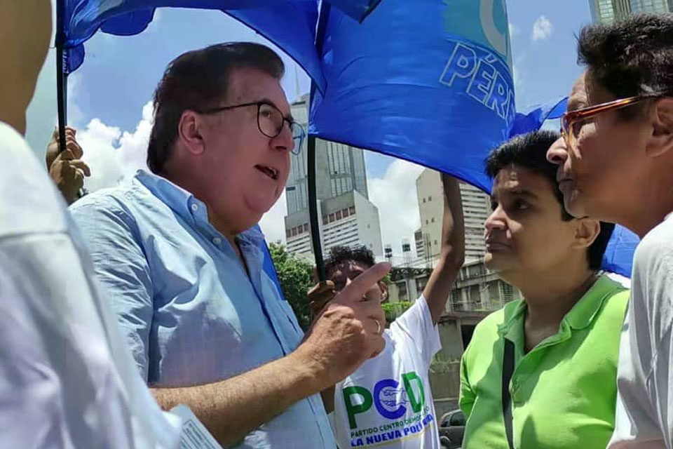 César Perez Vivas