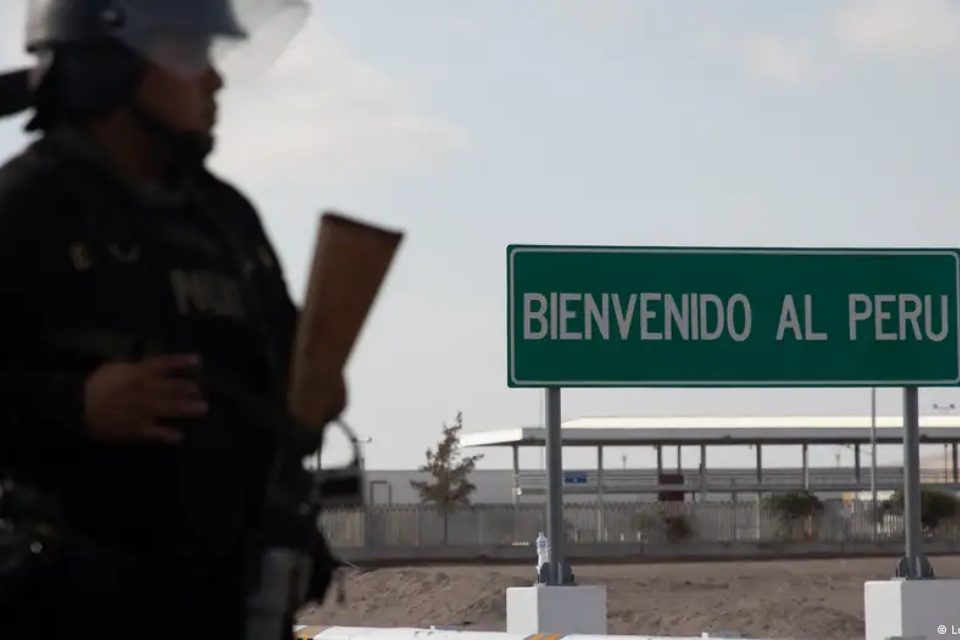 Funcionarios policia Perú Niño Guerrero