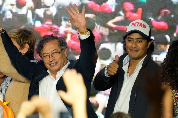 Gustavo y Nicolás Petro. Campaña