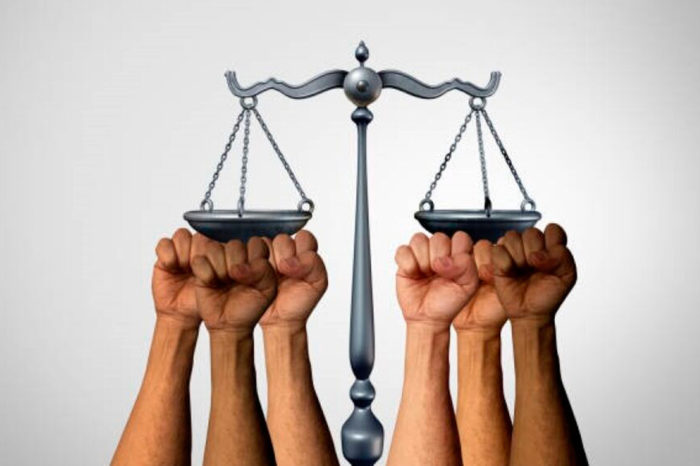 La justicia social como política de Estado en la transición democrática