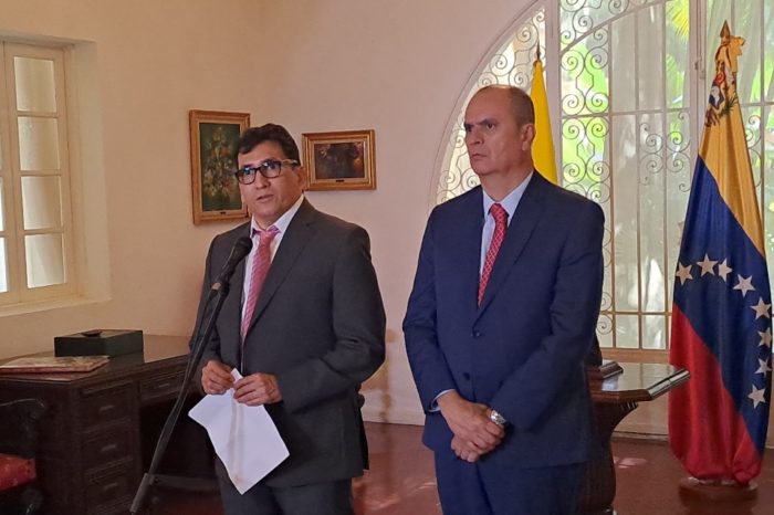Milton Rengifo embajador Colombia