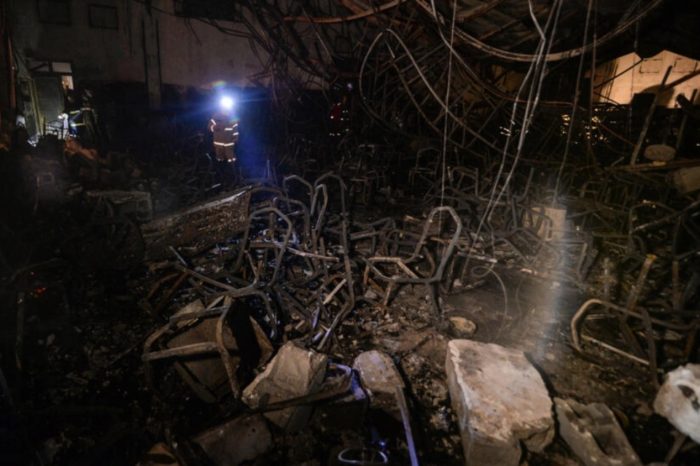 incendio salón de fiestas Karakosh Irak