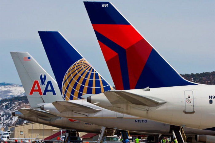 sector aéreo vuelos de deportación en manos de aerolíneas estadounidenses Panamá Re