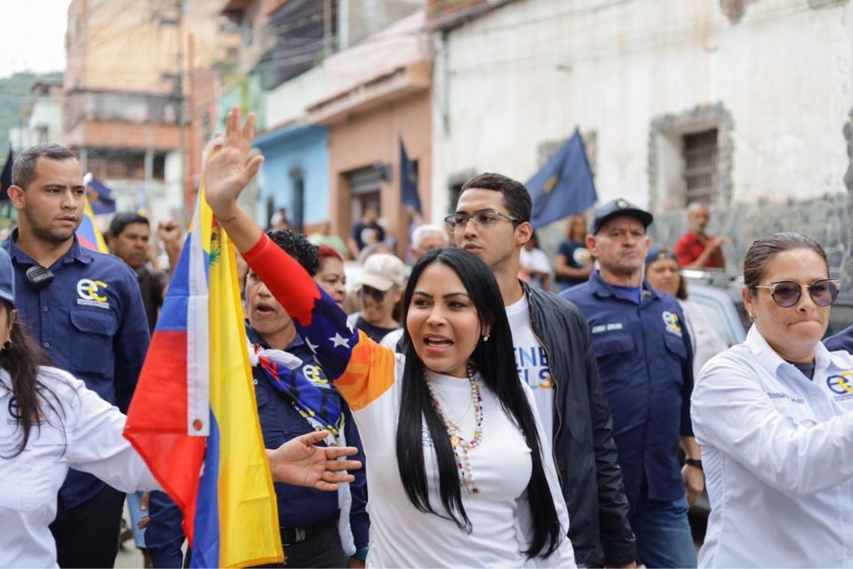 Delsa Solórzano