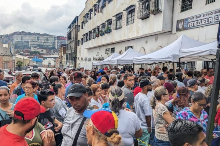 Primarias 2023 con lluvias en Caracas