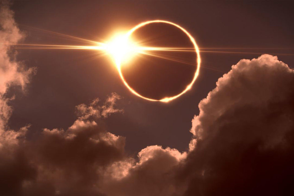 Eclipse solar