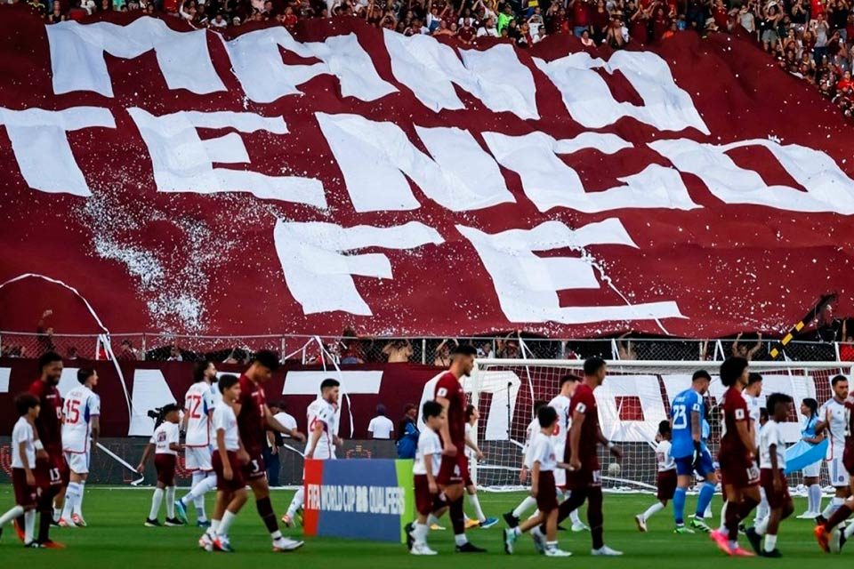 La "Vinotinto" y los aficionados, sintonizados gracias a la "fe"