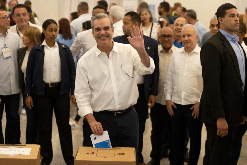 Los partidos dominicanos calientan motores