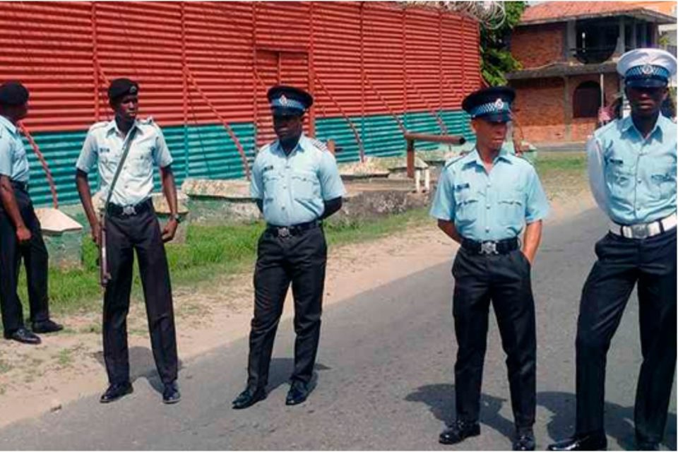 Policía Guyana