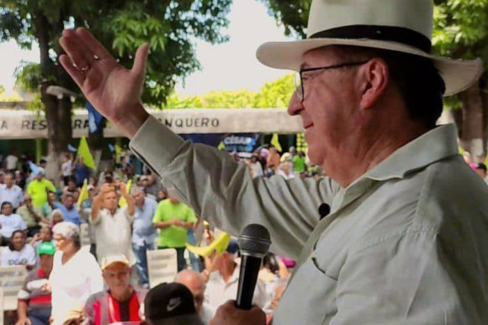 César Pérez Vivas