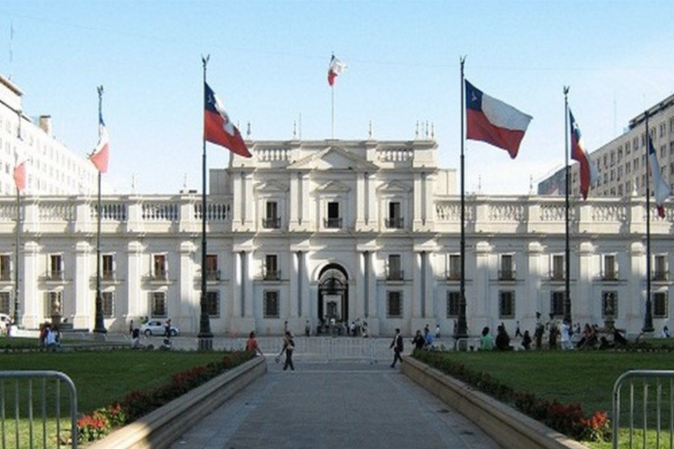 La organización del gobierno: el caso de Chile Ronald Ojeda