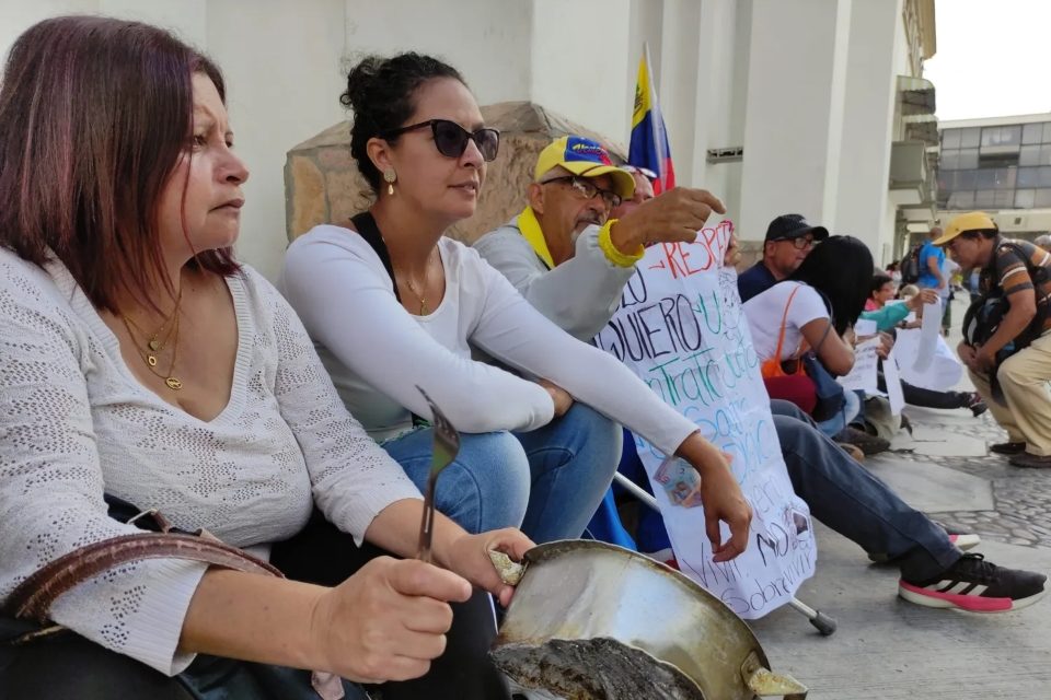 Docentes protesta Los Teques 6.11.2023