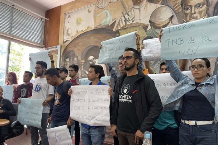 Protesta autonomía UCV