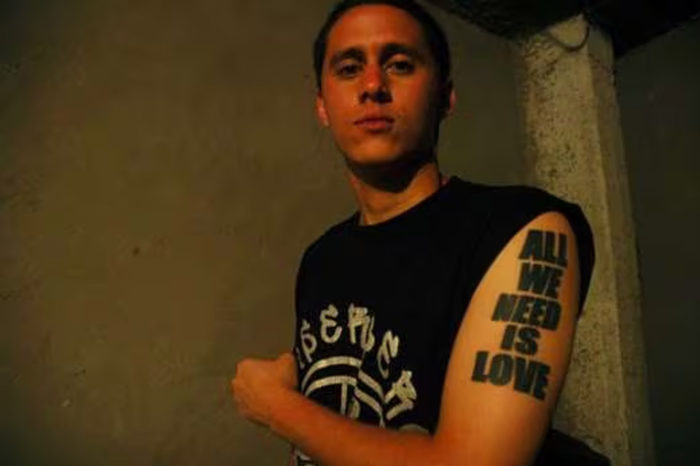 Tirone González, Canserbero