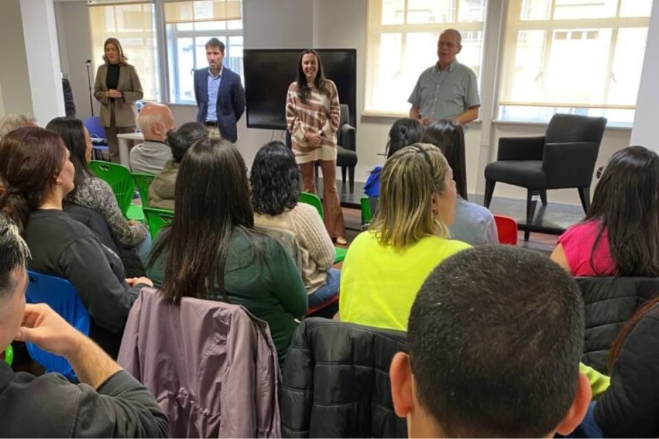 Universidad argentina docentes venezolanos