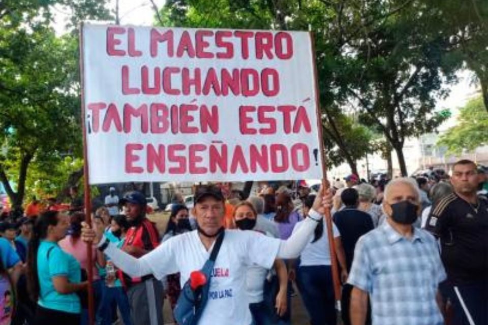 Docentes en Lara irregularidades con sus pagos