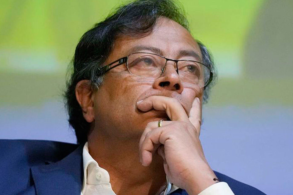 Colombia: ¿las reformas se desvanecen? Petróleo EEUU Petro