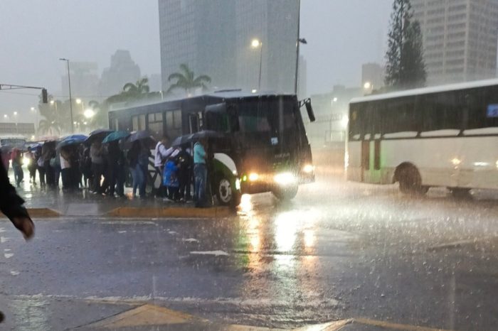 lluvias caracas 02.12.2023 UCV