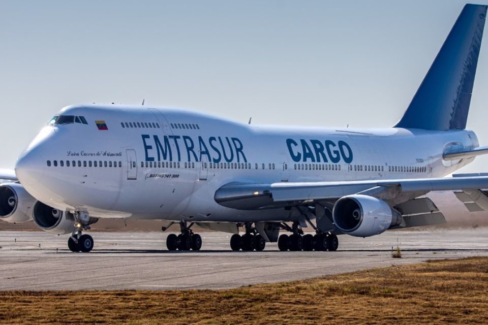 Avión Iraní-venezolano en Argentina