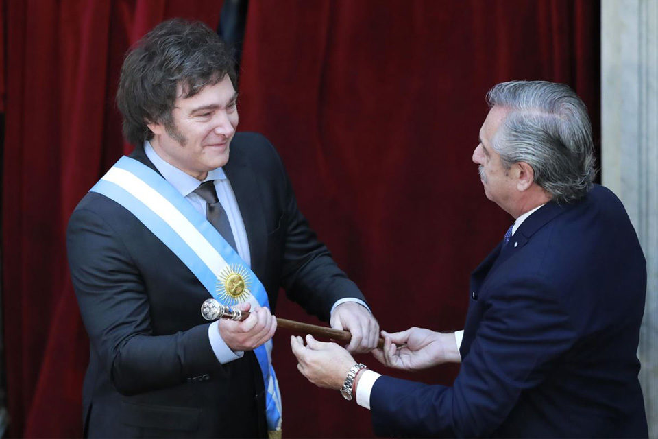 Javier Milei asume la presidencia de Argentina